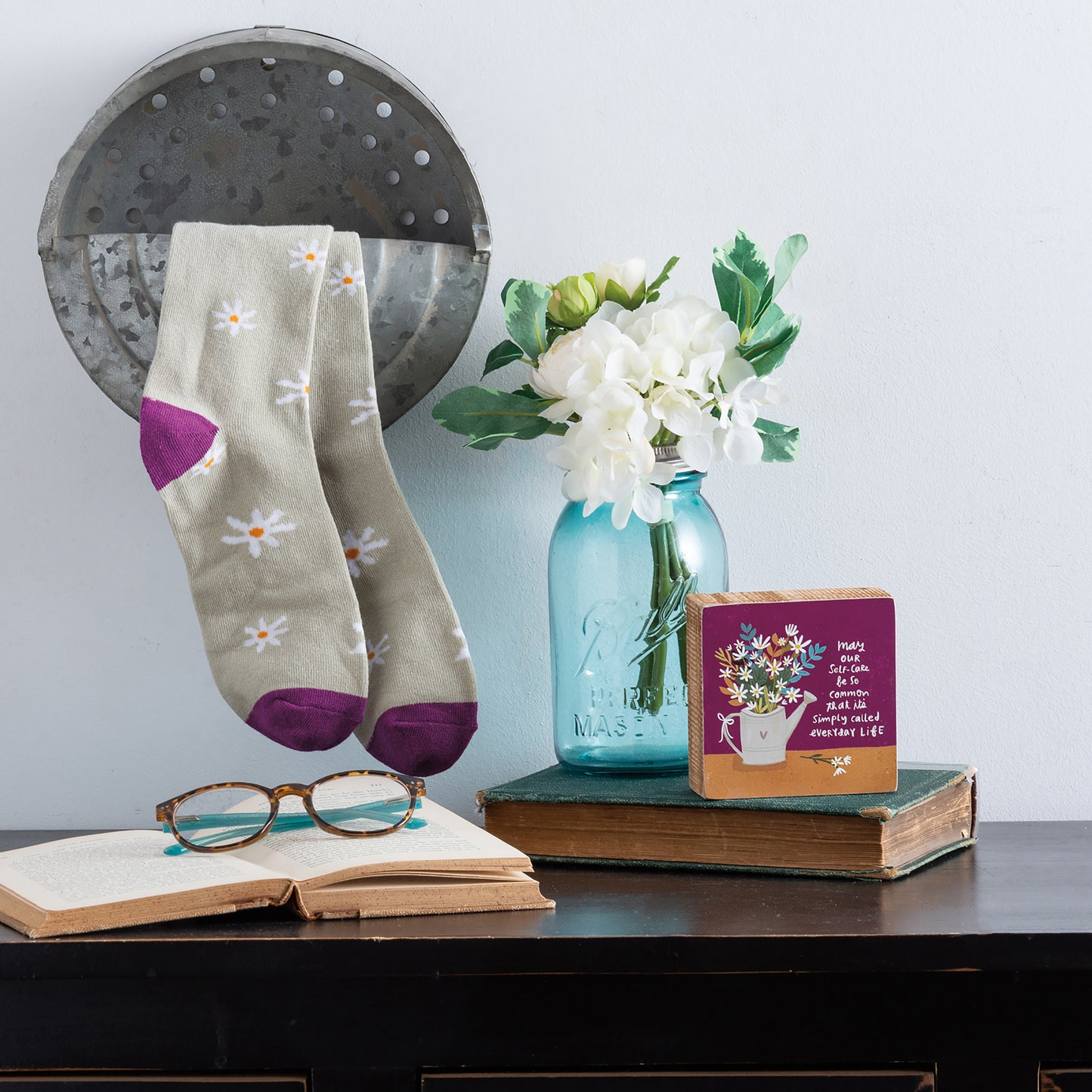 Simply Called Everyday Life Box Sign and Sock Set