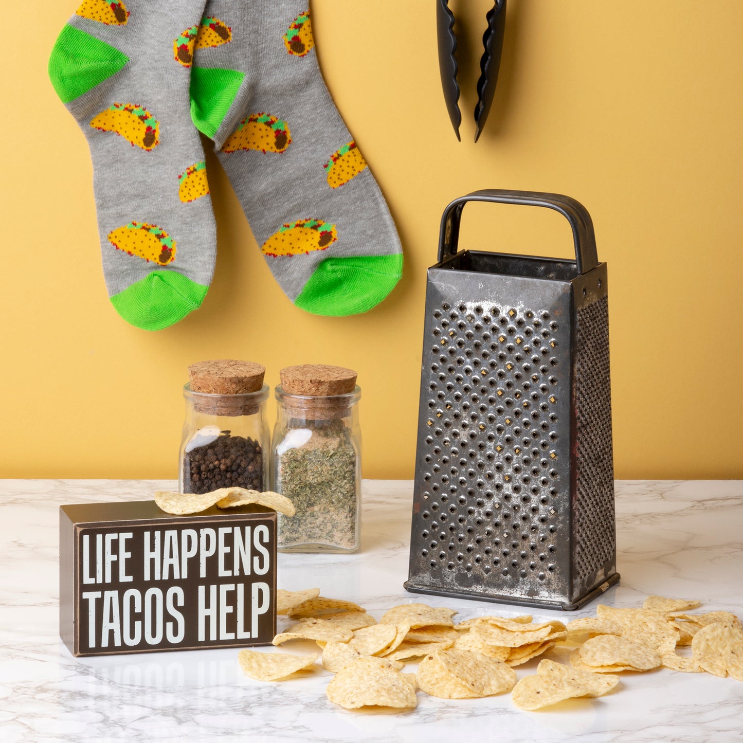 Tacos Help Box Sign And Sock Set